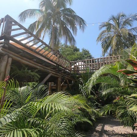 ホテル Glamping Due Amici パロミノ エクステリア 写真