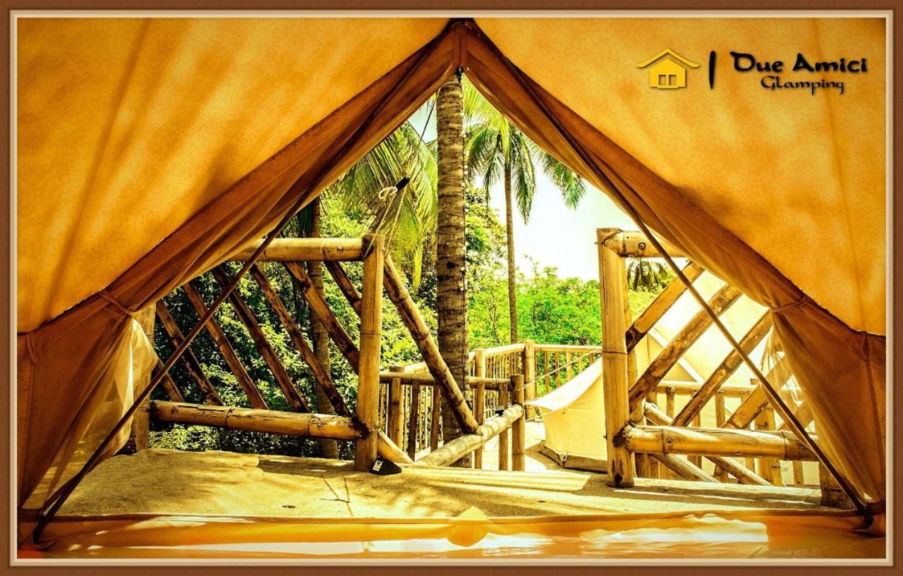 ホテル Glamping Due Amici パロミノ エクステリア 写真