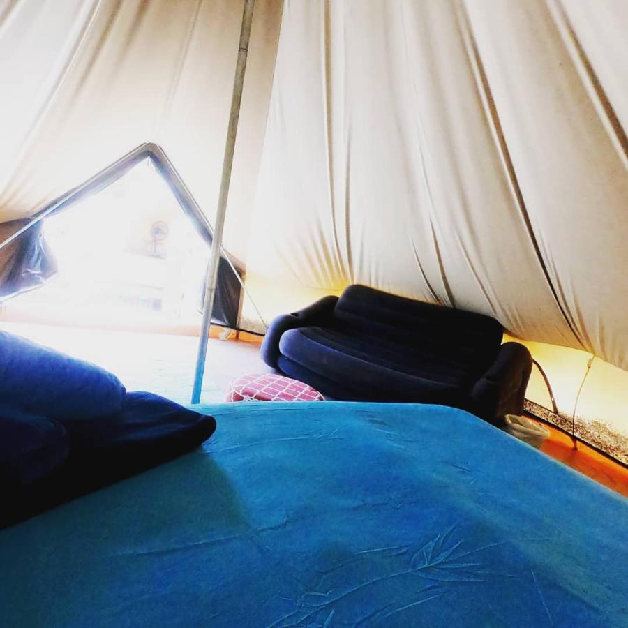 ホテル Glamping Due Amici パロミノ エクステリア 写真