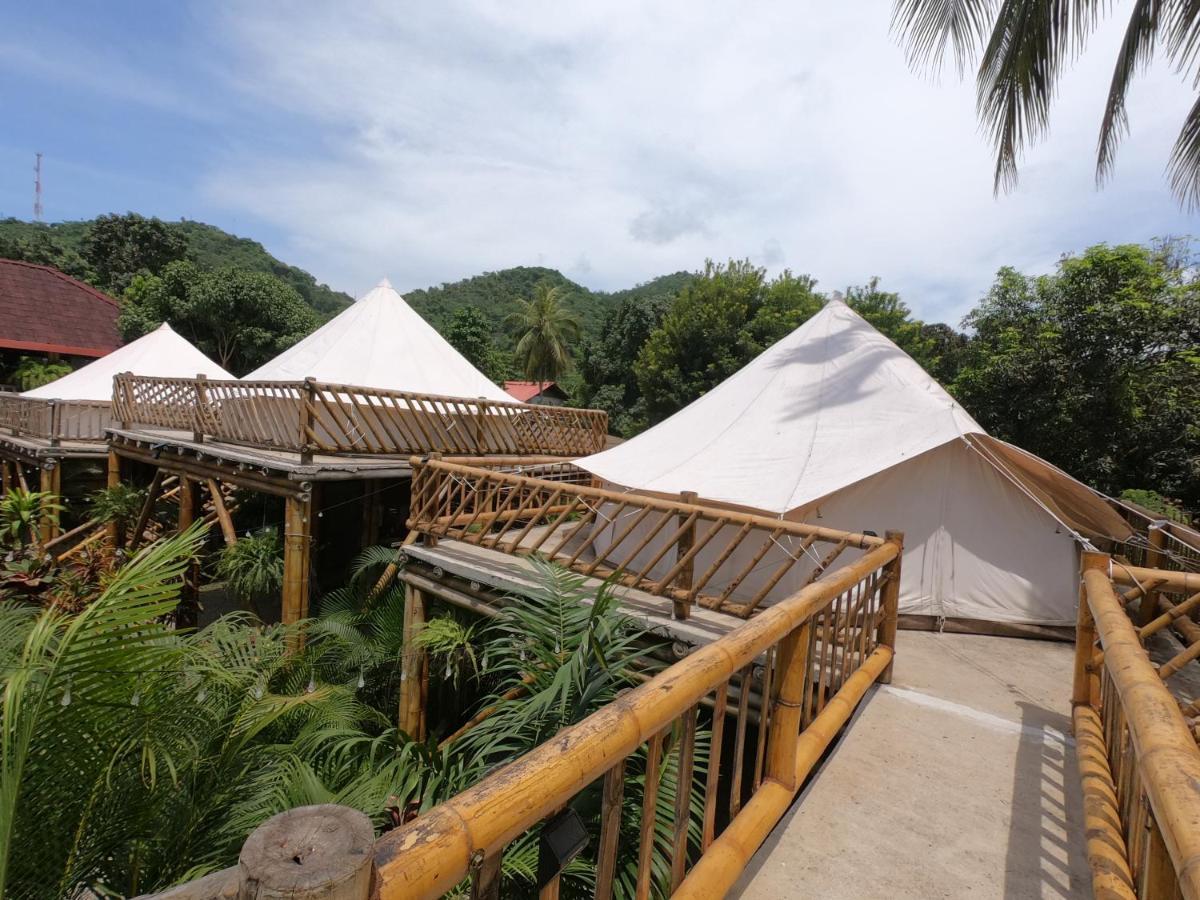ホテル Glamping Due Amici パロミノ エクステリア 写真