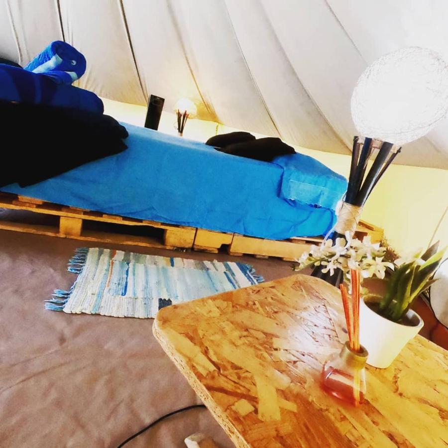 ホテル Glamping Due Amici パロミノ エクステリア 写真