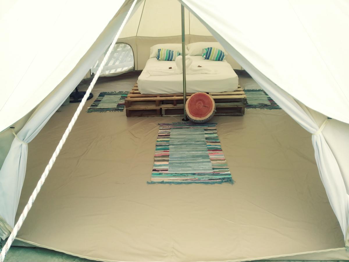 ホテル Glamping Due Amici パロミノ エクステリア 写真